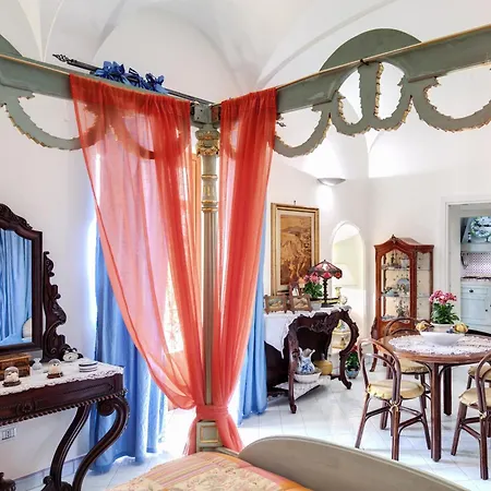 Li Galli Apartment Sant'Agata sui due Golfi
