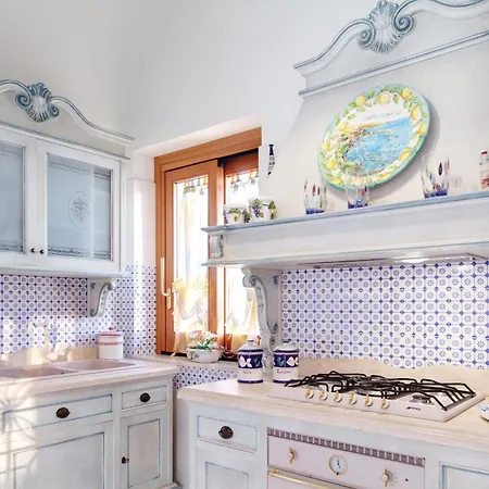 Li Galli Apartment Sant'Agata sui due Golfi
