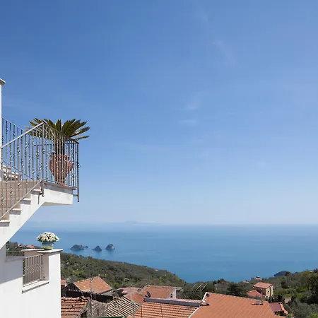 Apartment Li Galli *