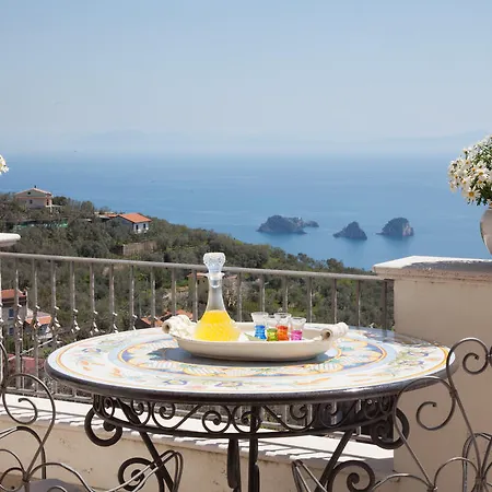 Apartment Li Galli *
